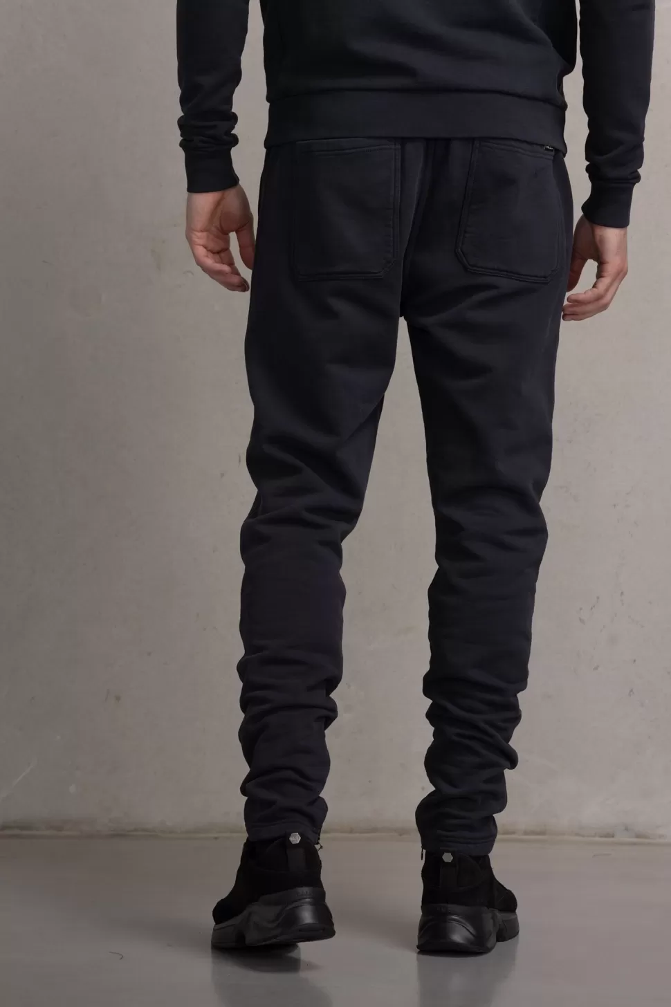 Jogginghose*BALR. Jacob Round Rubber Badge Regular Jogger Jet Black