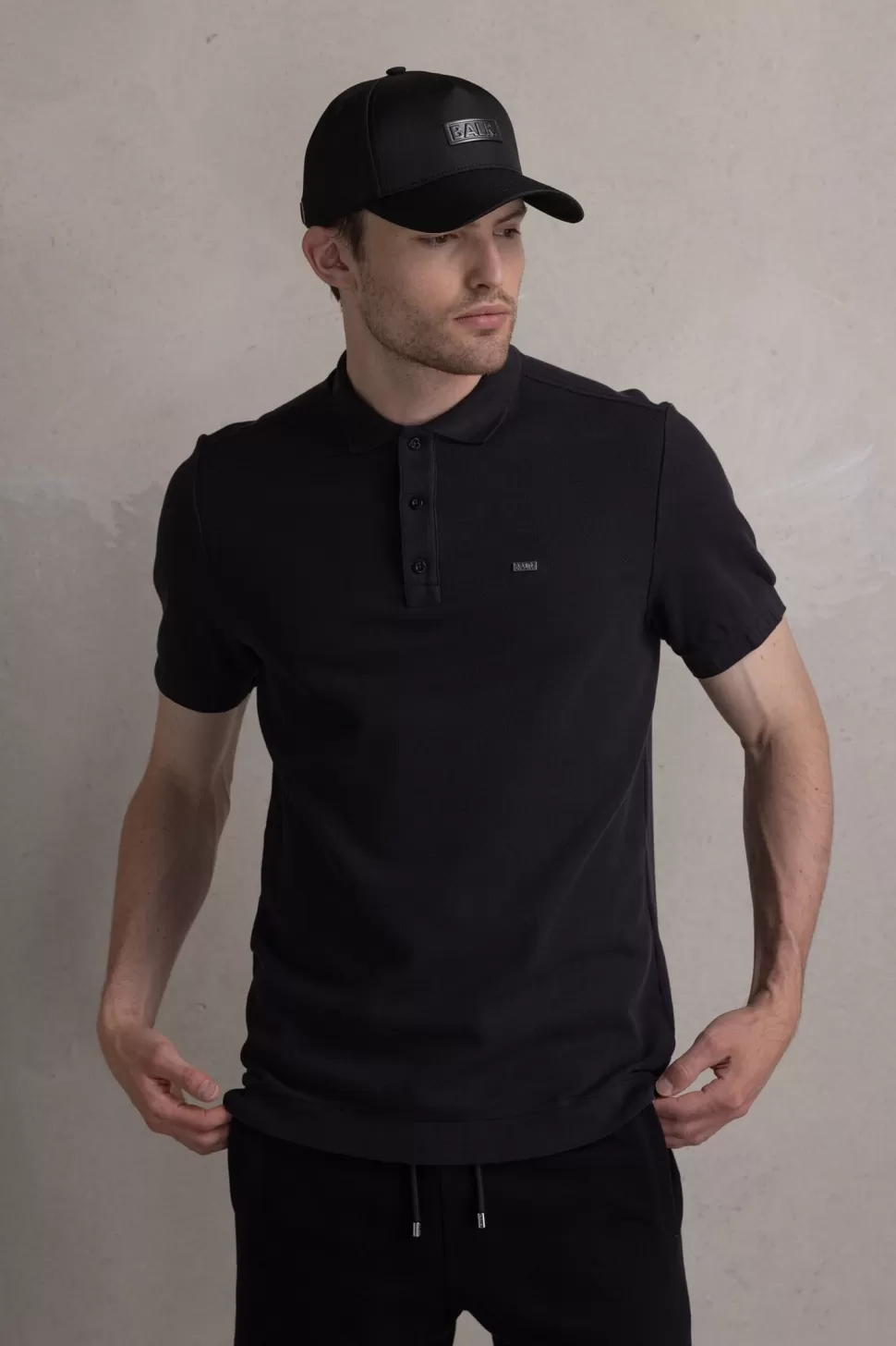 Polos*BALR. Olaf Straight Metal Brand Polo Jet Black